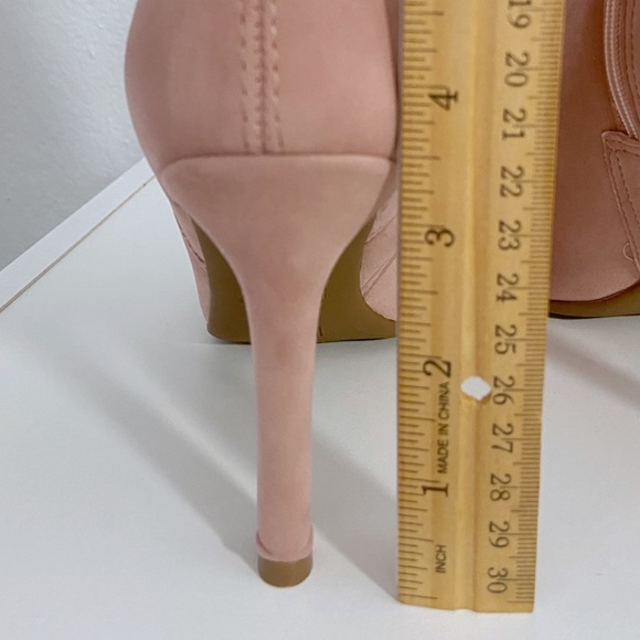 [VIZZANO] Nobuck Nice Glam ROSA heel bootie. Size 7. - Picture 3 of 15